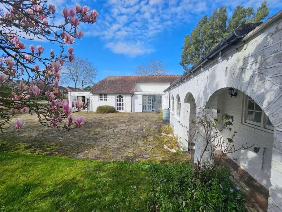 English Farmhouse Cottage Guildford Ngoại thất bức ảnh