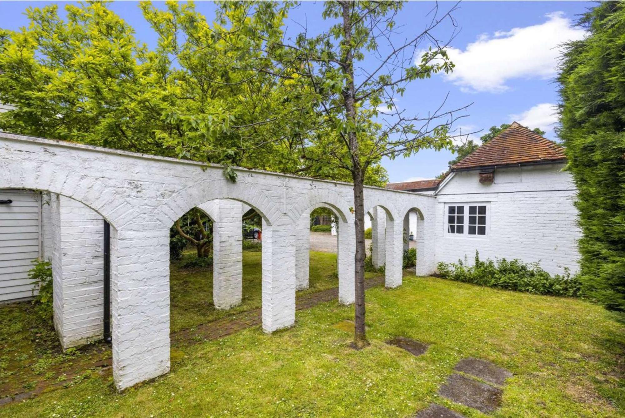 English Farmhouse Cottage Guildford Ngoại thất bức ảnh