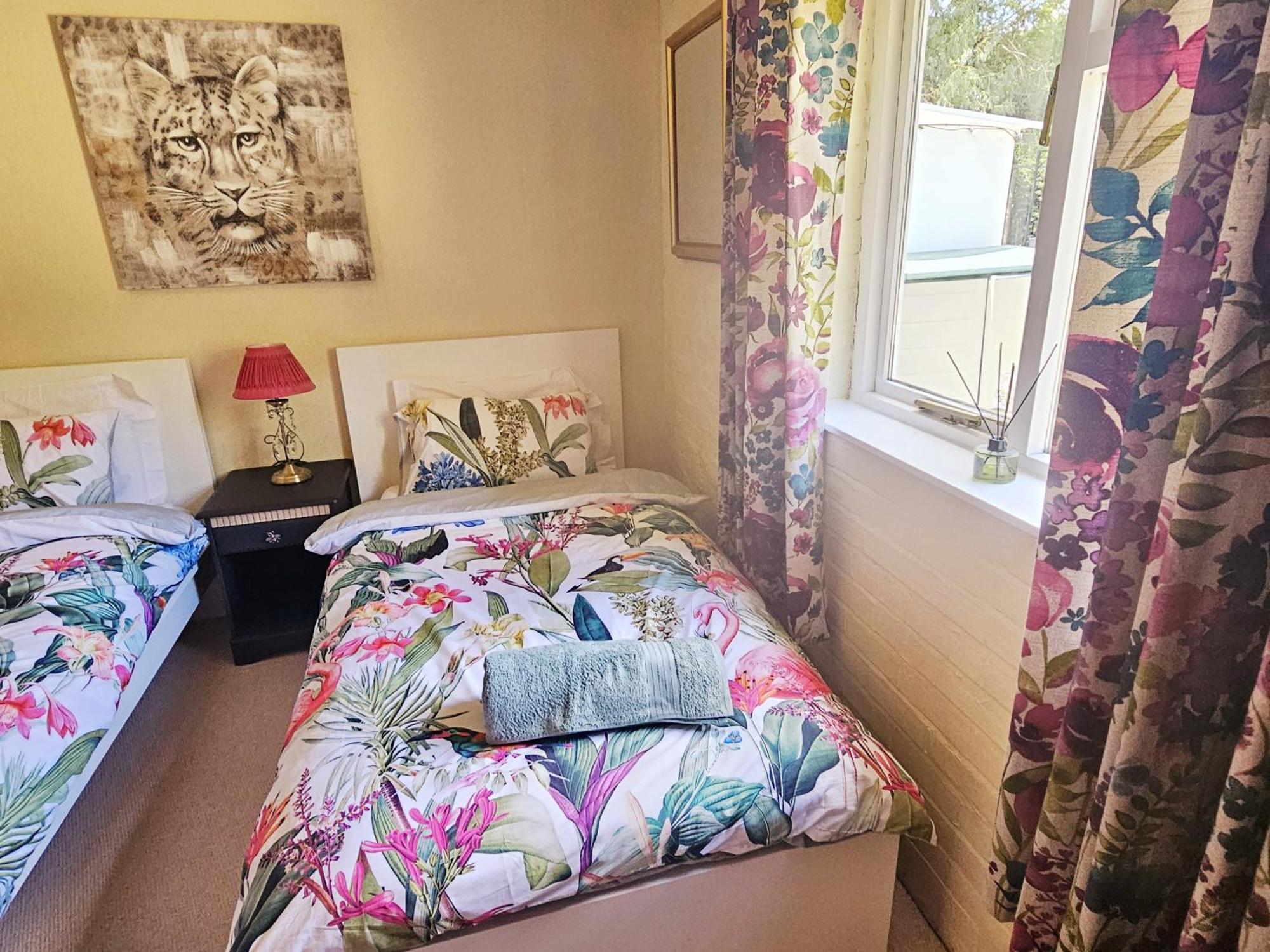 English Farmhouse Cottage Guildford Ngoại thất bức ảnh