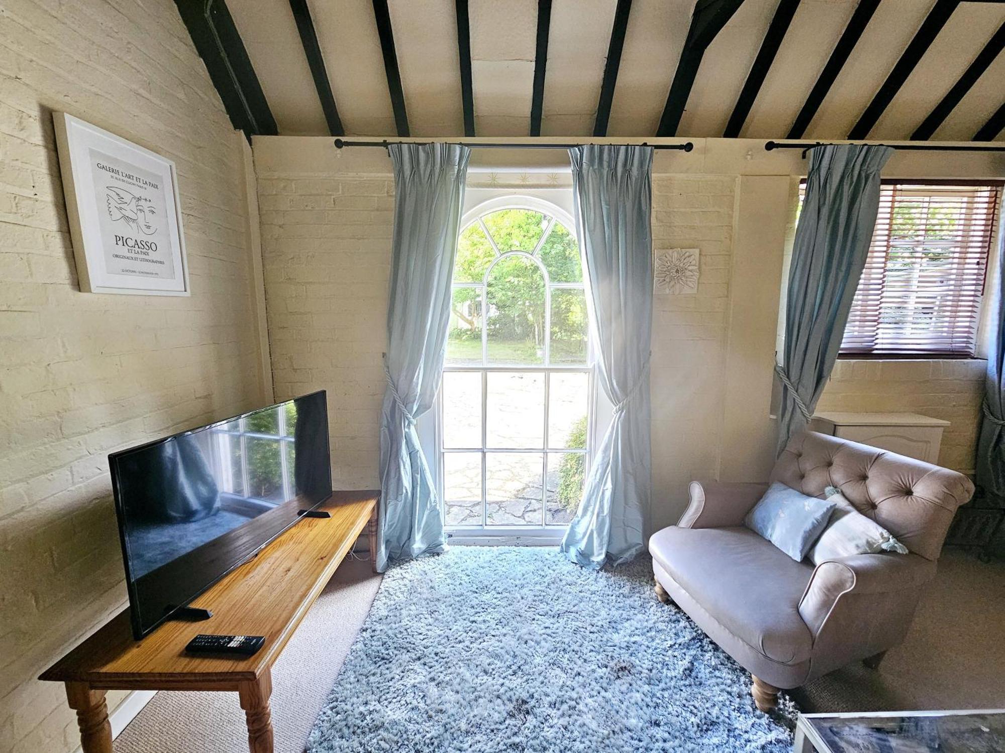 English Farmhouse Cottage Guildford Ngoại thất bức ảnh